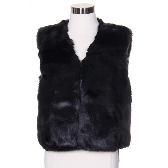 CODE22 Soft Faux Fur Vest - Picture 1 of 4